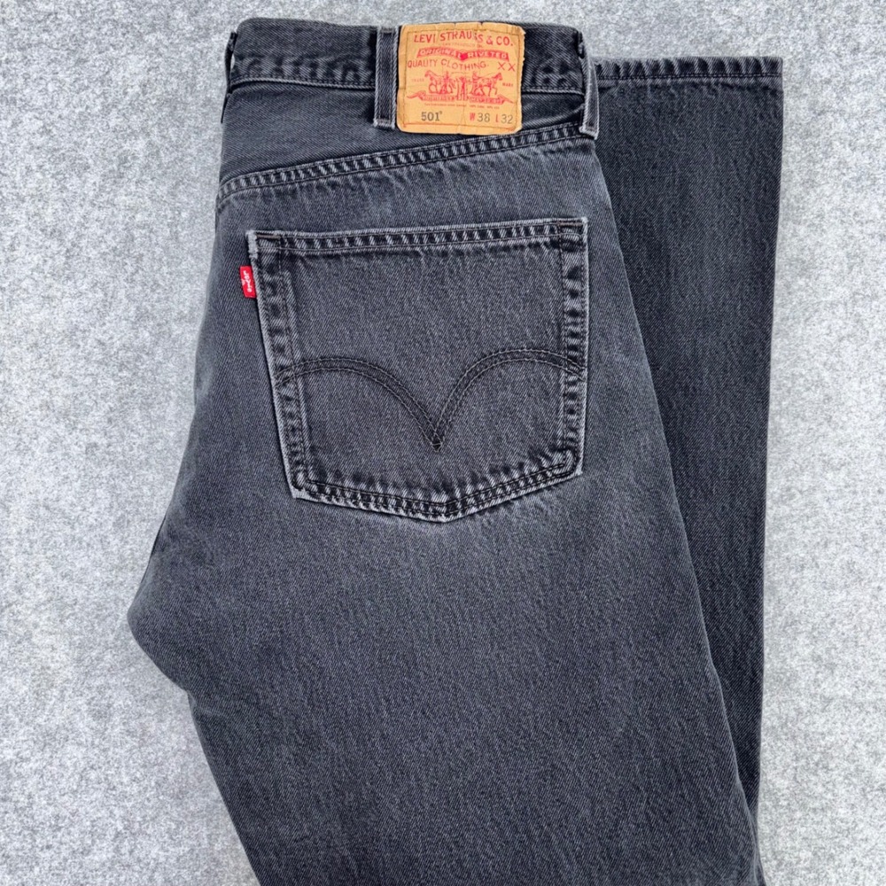 Levis 501 Mens Vintage Faded Black Straight Leg Button Fly Jeans W38 L32